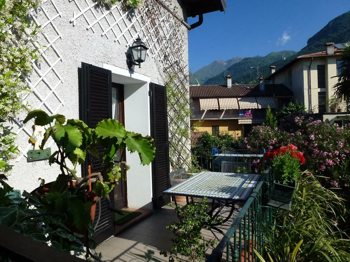 Casa La Resega Daire Gravedona