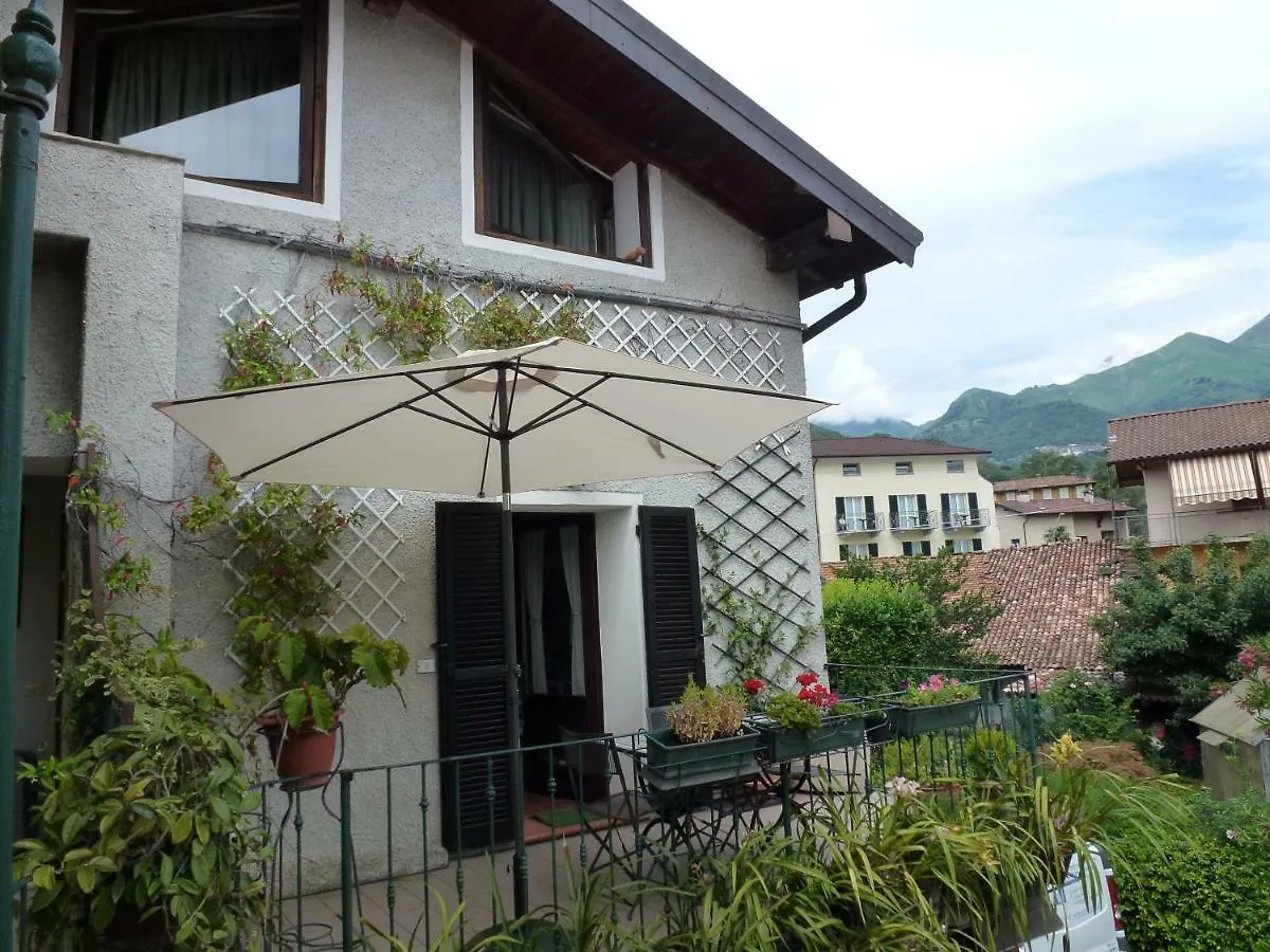Casa La Resega Lägenhet Gravedona Italien
